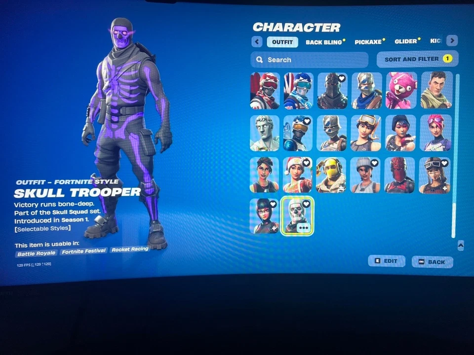 (LOOK AT PHOTOS) OG Renegade Raider Gold/Black Style, Purple Skull , Black knigh - Image 3 of 4