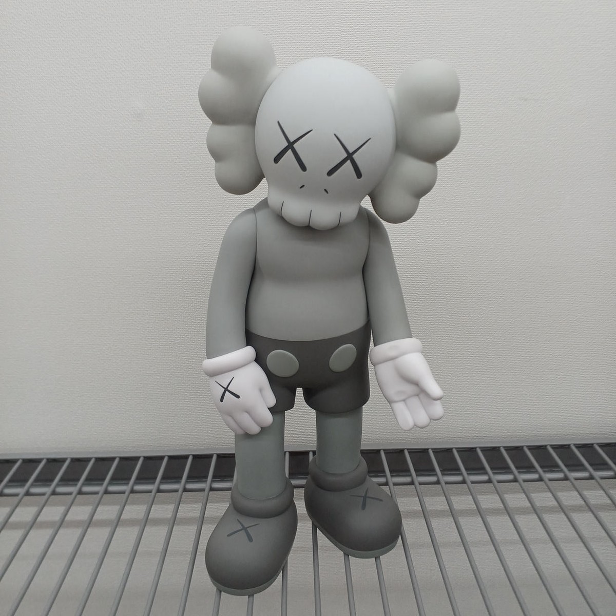 MediCom Toy Kaws Family Brown/Blue/White | eBay MediCom Toy Kaws Family Brown/Blue/White | eBay