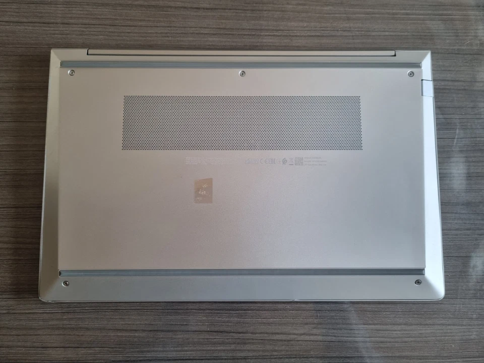 HP EliteBook 650 G9 · i5-1235U · 16GB · 256GB, photo 4 sur 5