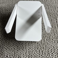Macard Dual Band Wi-Fi Range Extender RE 1200