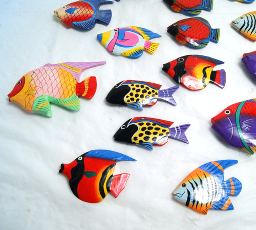 23 Hand Carved Wood Tropical Fish Wooden Ornaments Nautical Painted Decor READ - Picture 3 of 19