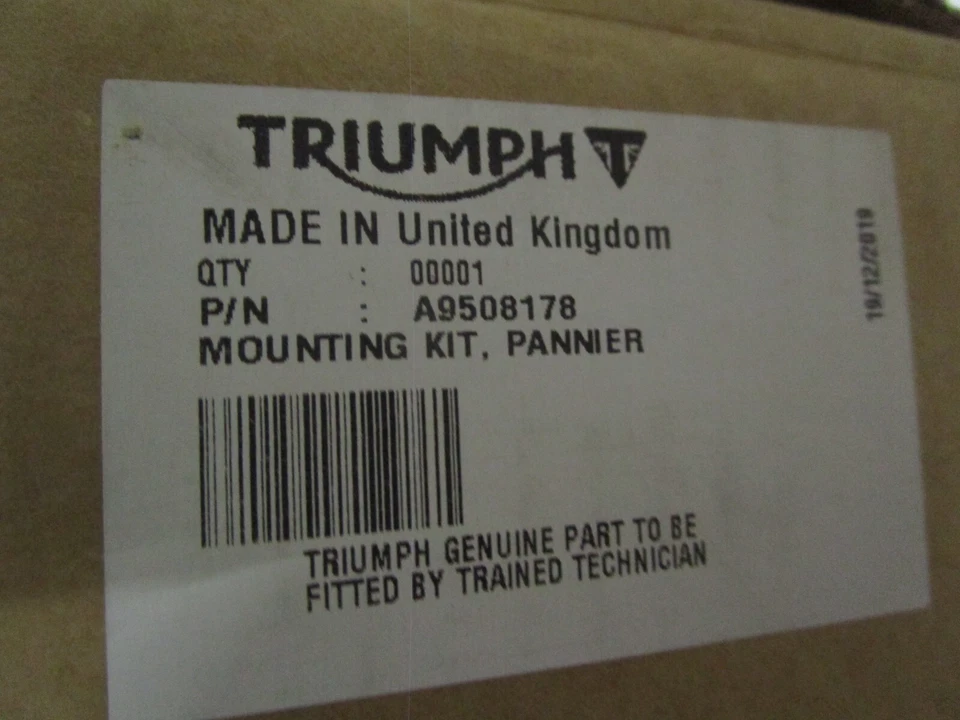 Kit de montagem de cesto Triumph Tiger 800 A9508178 - Imagem 4 de 4