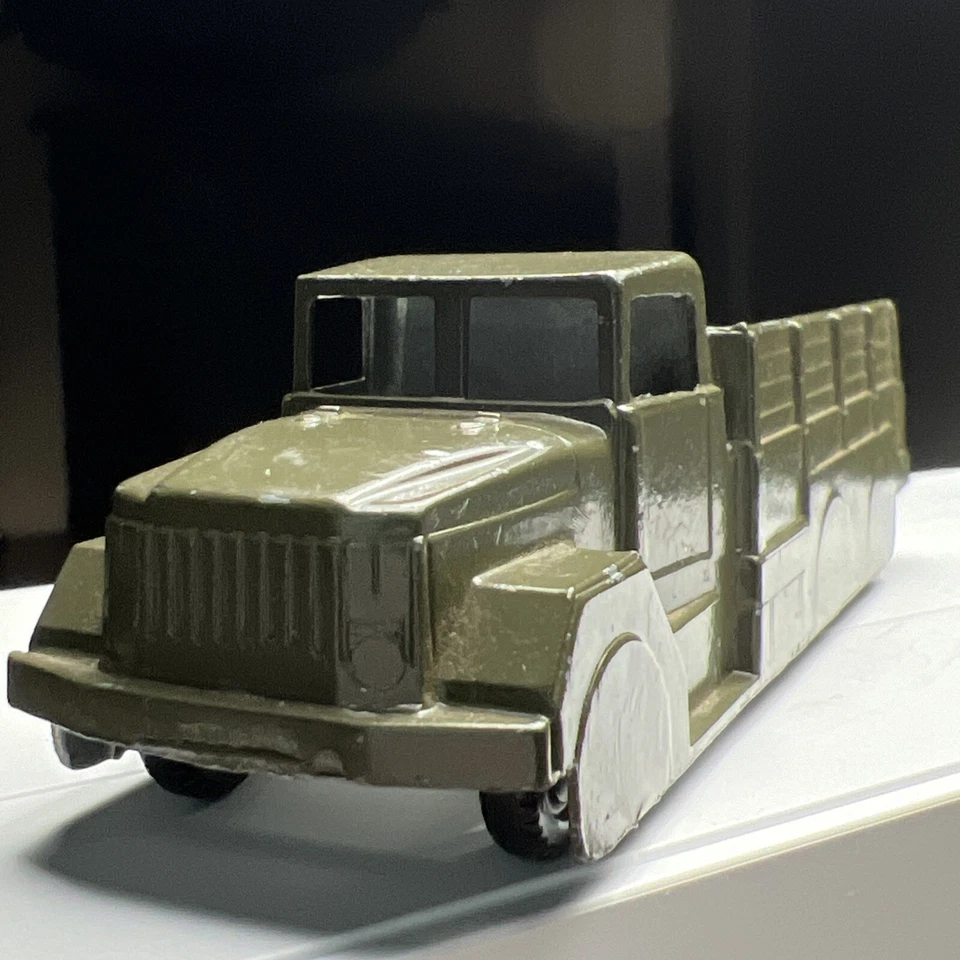 Vtg Midgetoy Military Truck Olive Green Diecast Toy Vehicle Troop Transport - Image 2 of 4