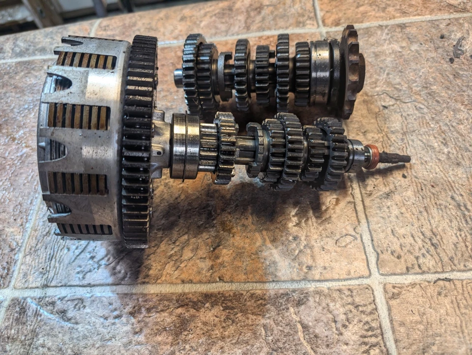 Yamaha XS400 1980 embrague transmisión piñón Foto 4 de 4