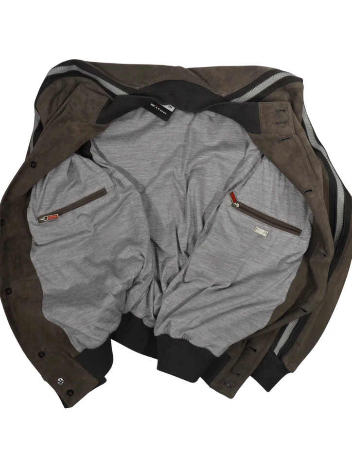 Chaqueta Bomber Kiton $12,250 Gamuza Piel de Cordero en Taupe ITALIA Talla 50 IT 40US Foto 4 de 4