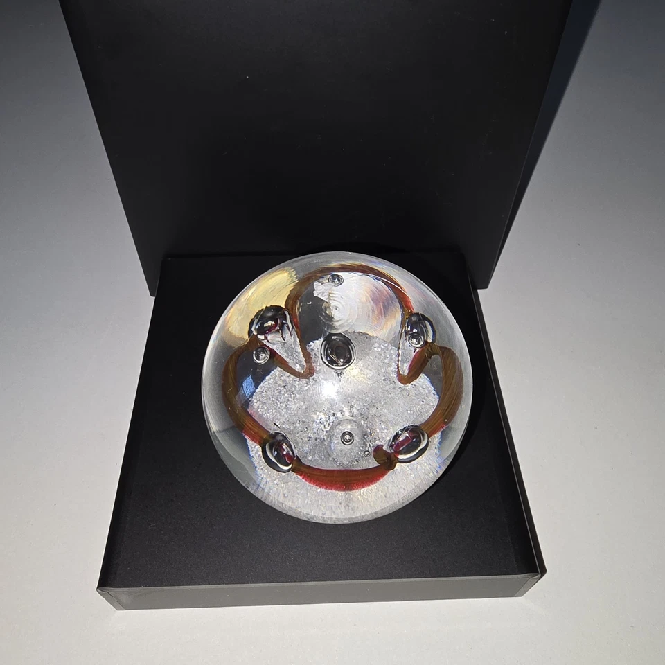 Vintage Signed Adam Jablonski Paperweight Controlled Bubble Red Ribbon Frost - Image 4 of 4
