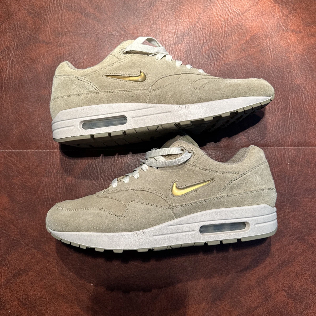 Air max 1 jewel hot sale olive