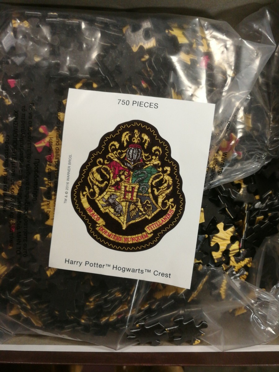 WB Harry Potter Hogwarts Crest 750 piece Puzzle 20x23