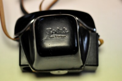 Kodak Instamatic 126 SLR eveready case. 1/4'' x 20 thread. #5