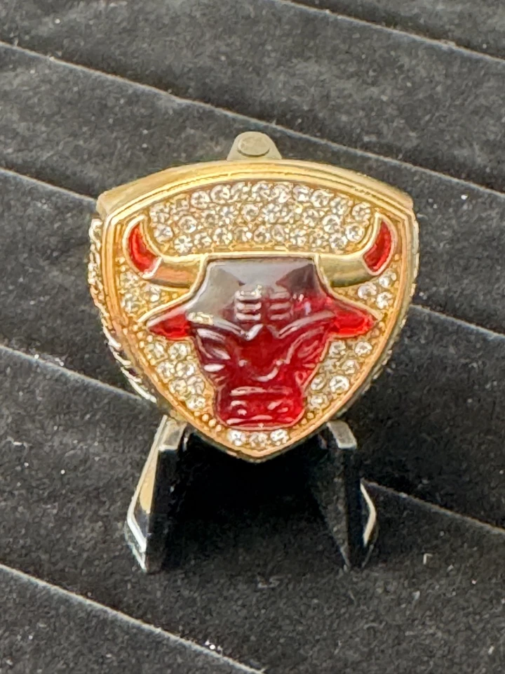 Anillos de Campeonato de la NBA - Elige: Año / Equipo / Jugador - Enviado desde Idaho Foto 3 de 4