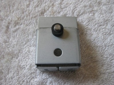 CAROUSEL TABLE SUPPORT BRACKET  FOR A SONY CDP-CX270 CD CHANGER OEM PART