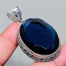 Ciondolo fatto a mano in iolite sfaccettato forma ovale gemma vintage bigiott...