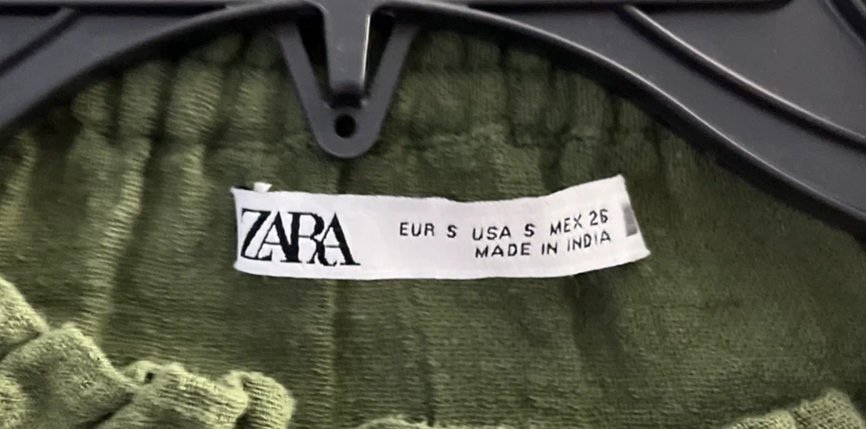 Blusa Top Zara Mujer Verde Pequeña Cuentas Geométricas Manga 3/4 Cuello Redondo Pullover Foto 3 de 4