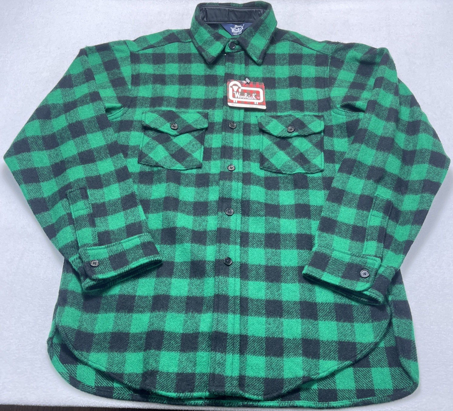 Woolrich Mens Green Buffalo Plaid  Flannel Shirt Size M Made In USA Style 99 NWT