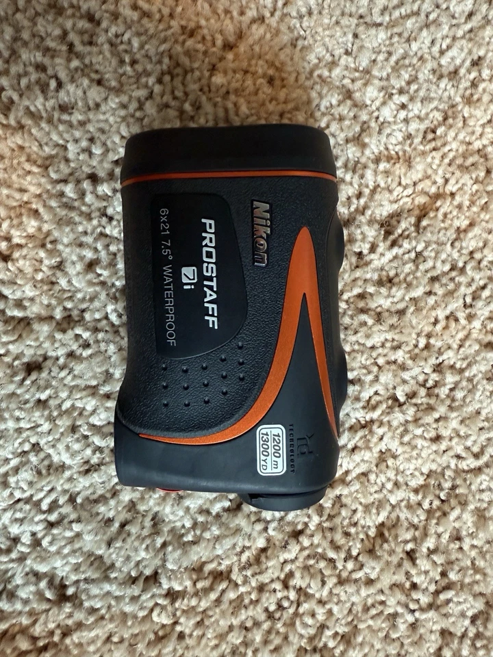 Telémetro láser Nikon Prostaff 7i 6x21 caza golf 1300 yardas/1200 metros Foto 2 de 3