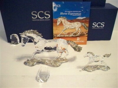 SWAROVSKI SCS 2014 AE ESPERANZA CRIOLLO HORSE SET WITH FOAL