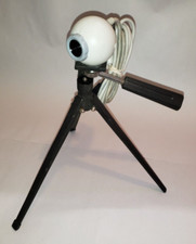 LOGITECH V-UB2 USB Camera with 9 Tripod