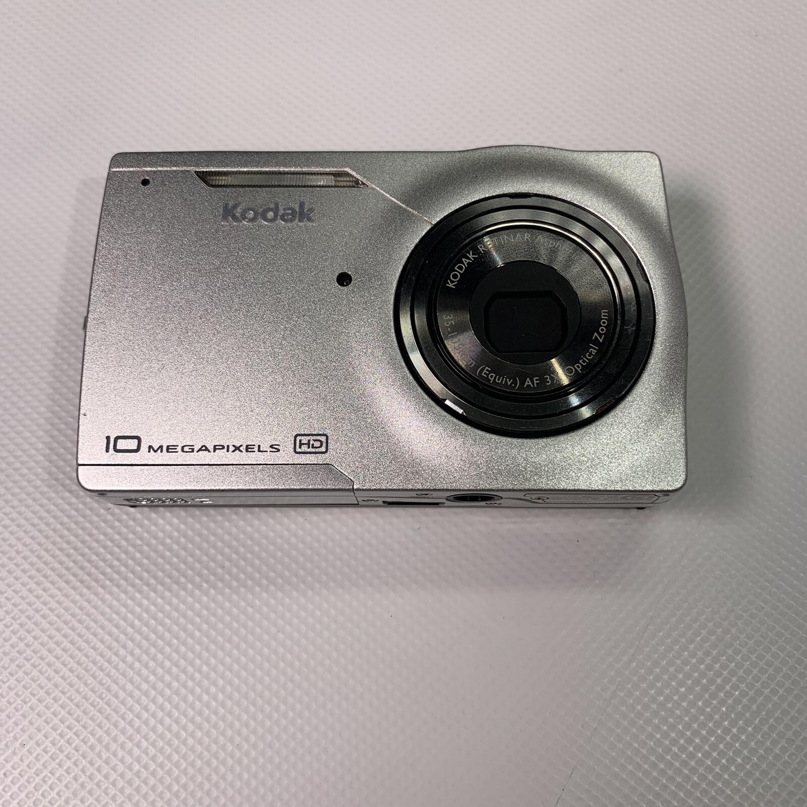 Kodak Easyshare M1093 IS For Parts or Repair Only Will Not Turn On READ