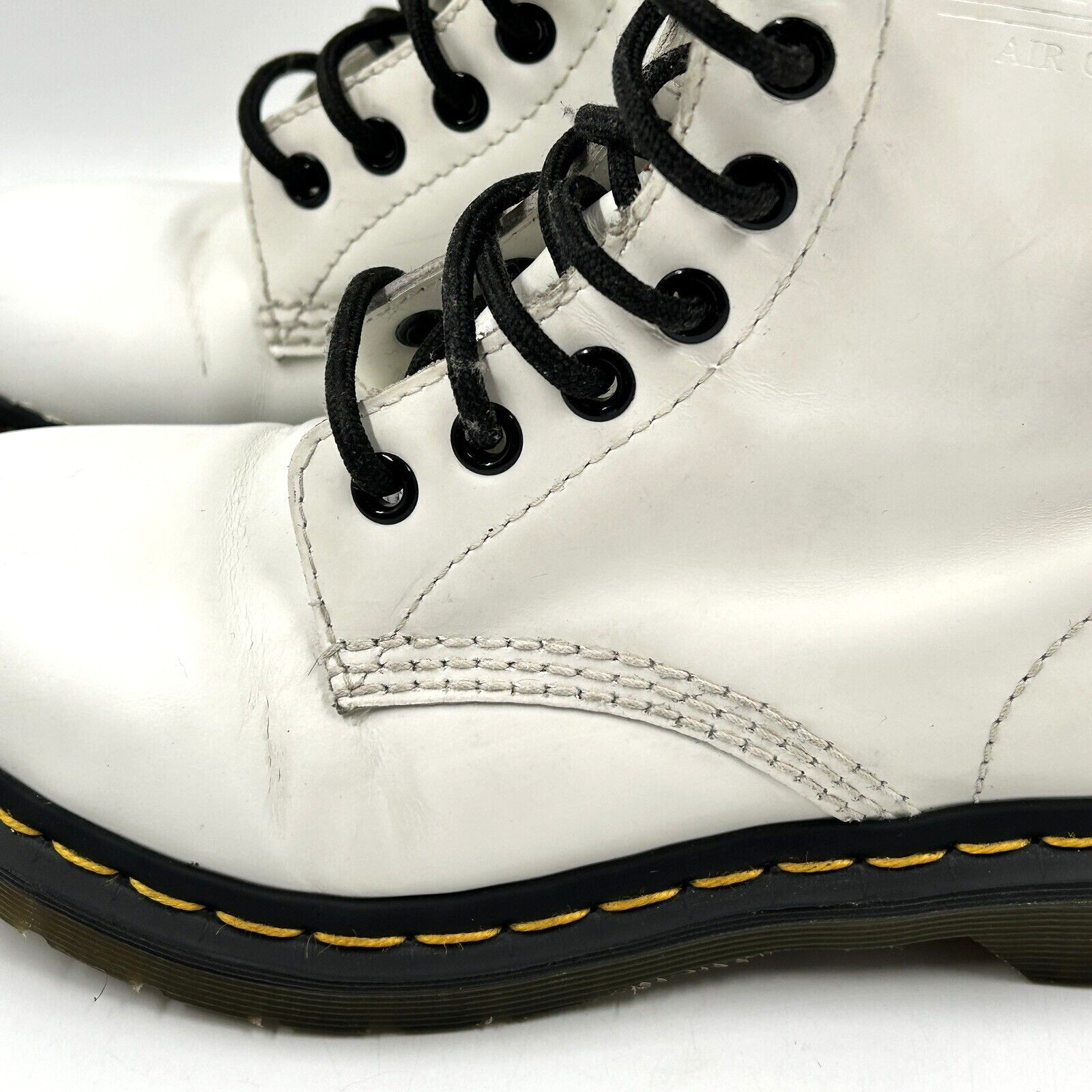 Doc Dr Martens Air Wair 11821 White Boots 8 Eyelet US Women’s Size 5 thumbnail 4