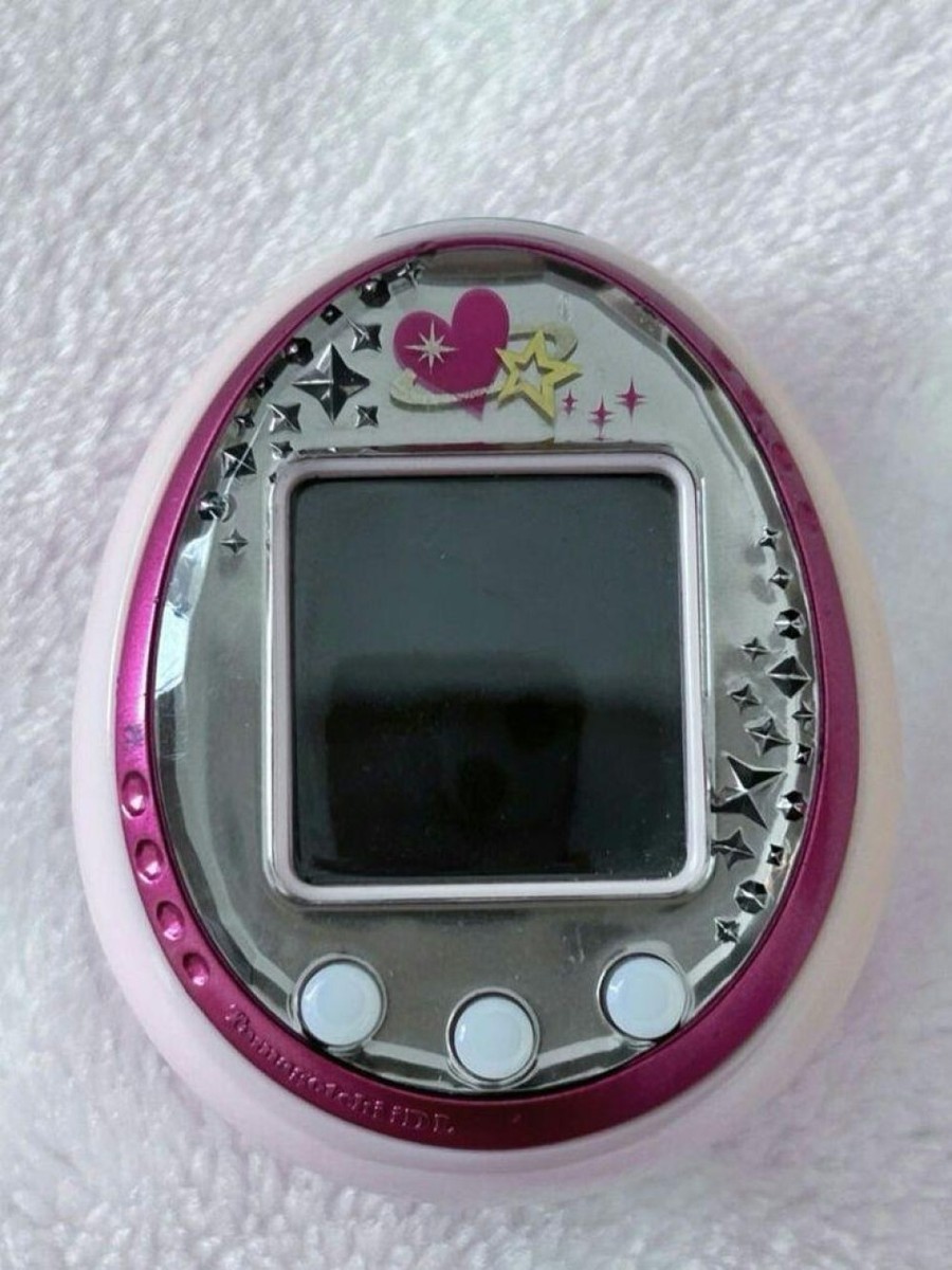 バンダイ たまごっちiDL ピンク たまごっち15周年記念！「Tamagotchi