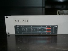RTW Peakmeter mit 19 Zoll Rackmount, Audiopeg...