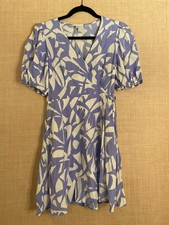 A New Day short sleeve short wrap dress size S lavender  white floral print