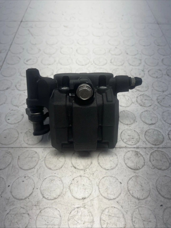 川崎忍者 250R 前刹车卡钳 EX250 带垫 原始设备制造商 2004 - 2012 年 原始设备制造商 — 第 2/4 张图片