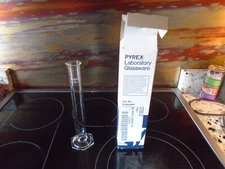 Pyrex 2962 Hydrometer Cylinder 100 mL Chemistry Lab Glassware