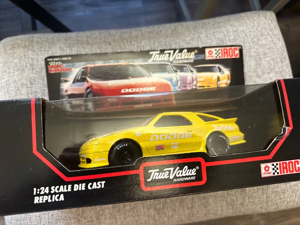 Racing Champions True Value IROC 道奇 Daytona 黄色压铸 1: 24 — 第 2/4 张图片
