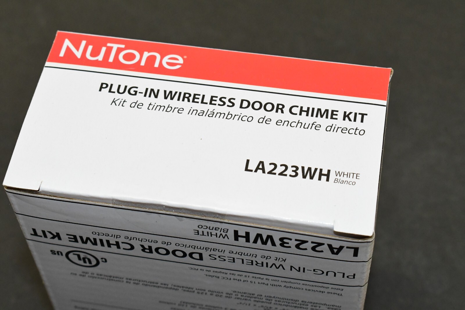 NuTone PlugIn Wireless Chime Kit Model LA223WH WHITE 3Doors Door