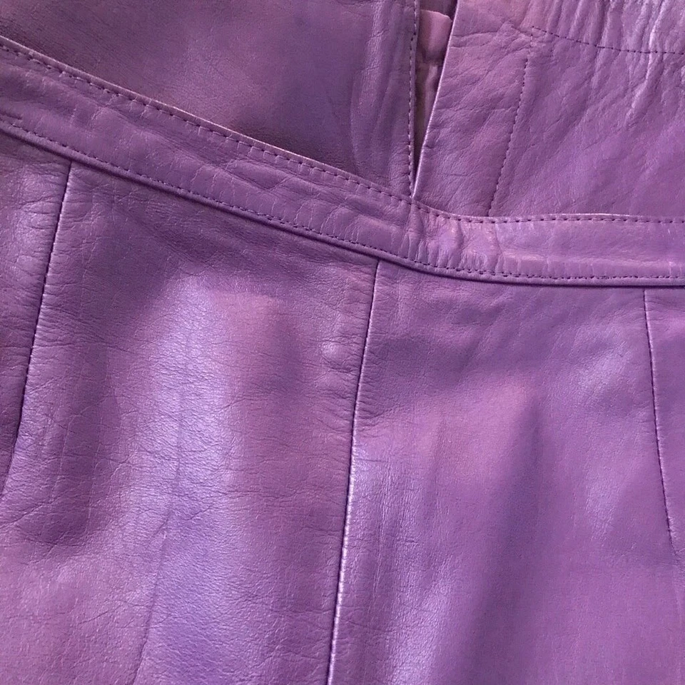 Falda lápiz recta vintage de cuero púrpura de los años 80 XS Foto 4 de 4