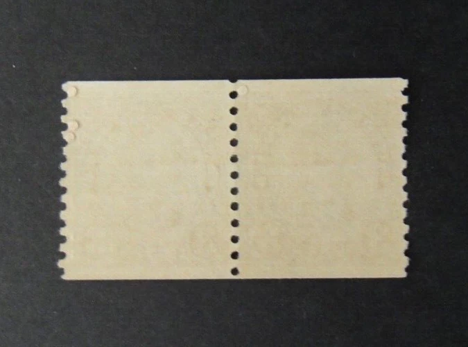 US Stamp 600 3c Lincoln 1924 Coil Pair MNH - Image 2 of 2