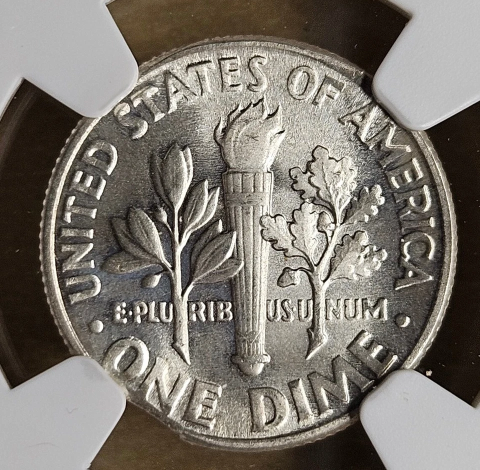 1957 P Roosevelt Dime Mint Error Gem Uncirculated BU MS 66 Curved Clip NGC - Image 3 of 4