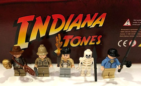 LEGO Indiana Jones Mini figure only Set 7623 Temple Escape Gem mint