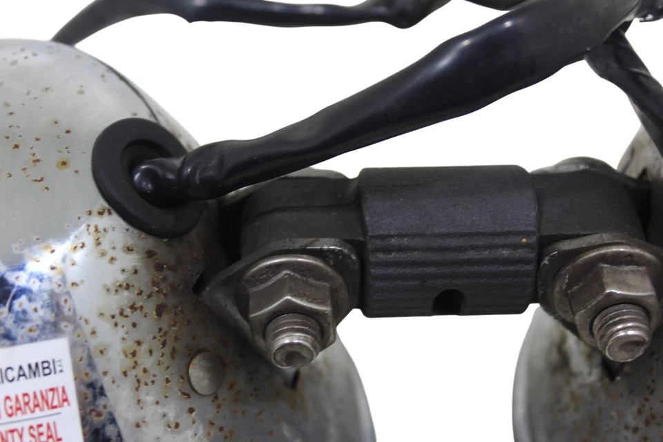 FANALI ANTERIORI TRIUMPH SPEED TRIPLE 1050 2005 2011 FARO LUCE Foto 4 de 4