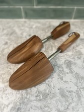 Johnston and Murphy Cedar Expanding Shoe Trees Keeper Large