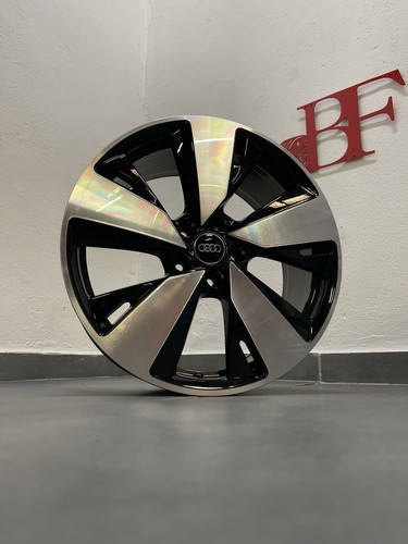 1x Original Audi A5 S5 8B Felge 19 Zoll 8B3601025AR Bicolor 19“
