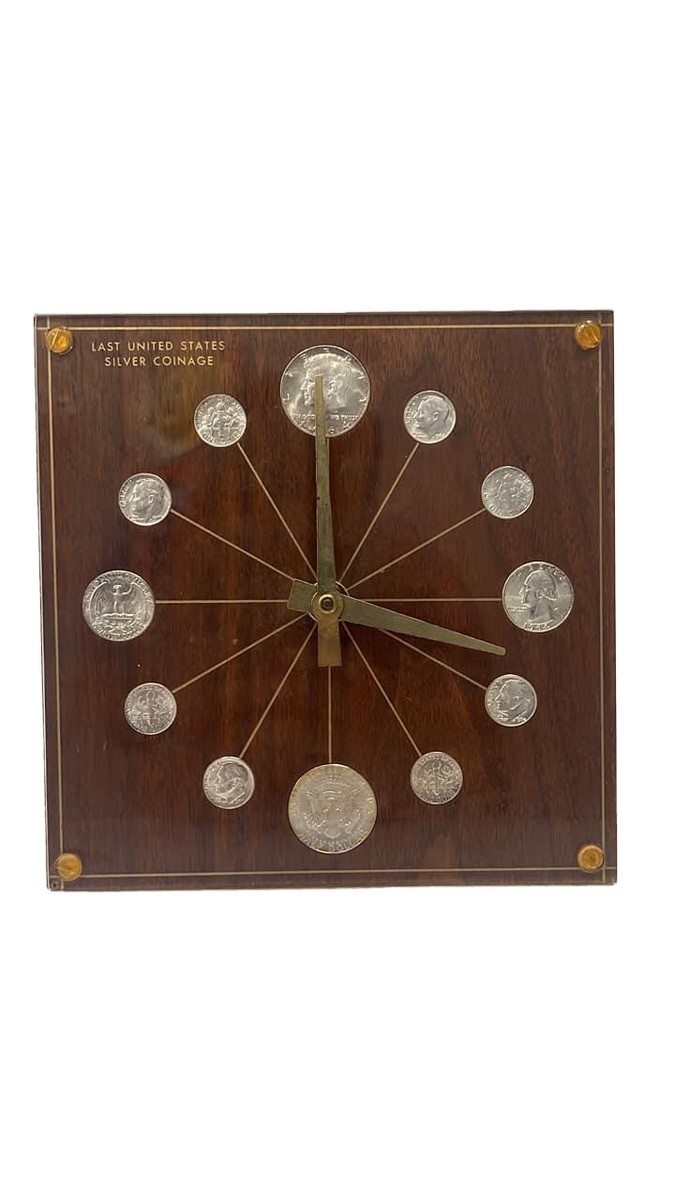 RARE New 1964 Numismatic Desk Coin Clock Penn Jersey Harvestore