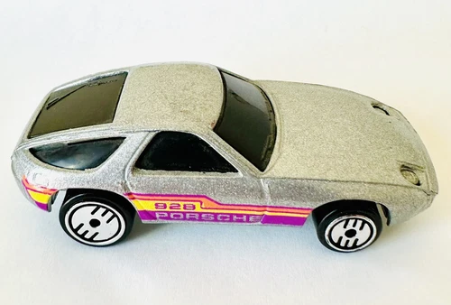 Hot Wheels Vintage 1987 Ultra Hots Nightstreaker Porsche 928 MF Gray Malaysia
