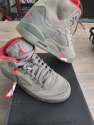 Jordan 5 University Red Dark Stucco Pre-owned) Jordan 5 retro — Dark Stucco/university Red  main image 4