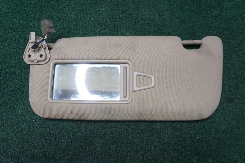 Parasol izquierdo Hyundai Genesis 2008 2009 2010 2011 2012 13 14 OEM 85202-3M900-V2 Foto 2 de 4