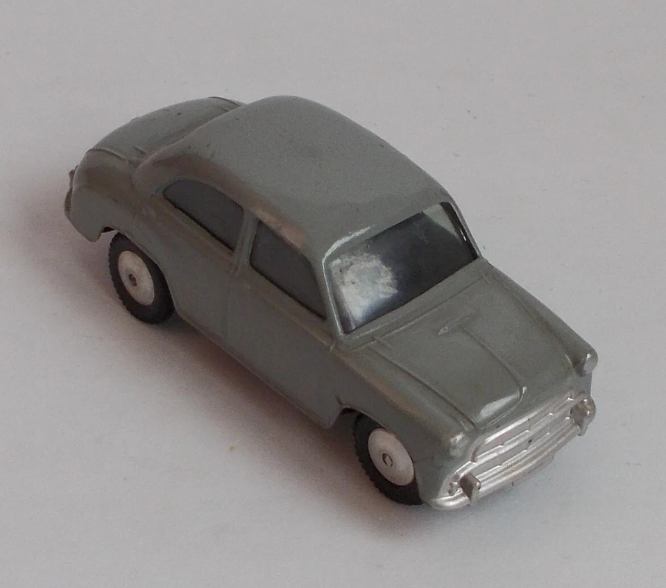 Corgi Toys - 202 - Morris Cowley Saloon - Immagine 3 di 4