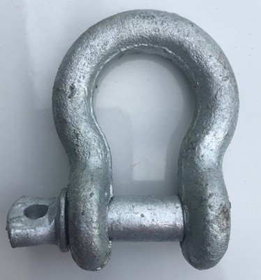 5/8'' Galvanized Steel Screw Pin Anchor Bow Shackle - WLL 3 1/4 Ton