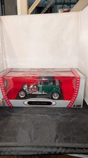 118 Road Signature 1925 Ford T-bucket Hot Rod Wtop Diecast Model Green