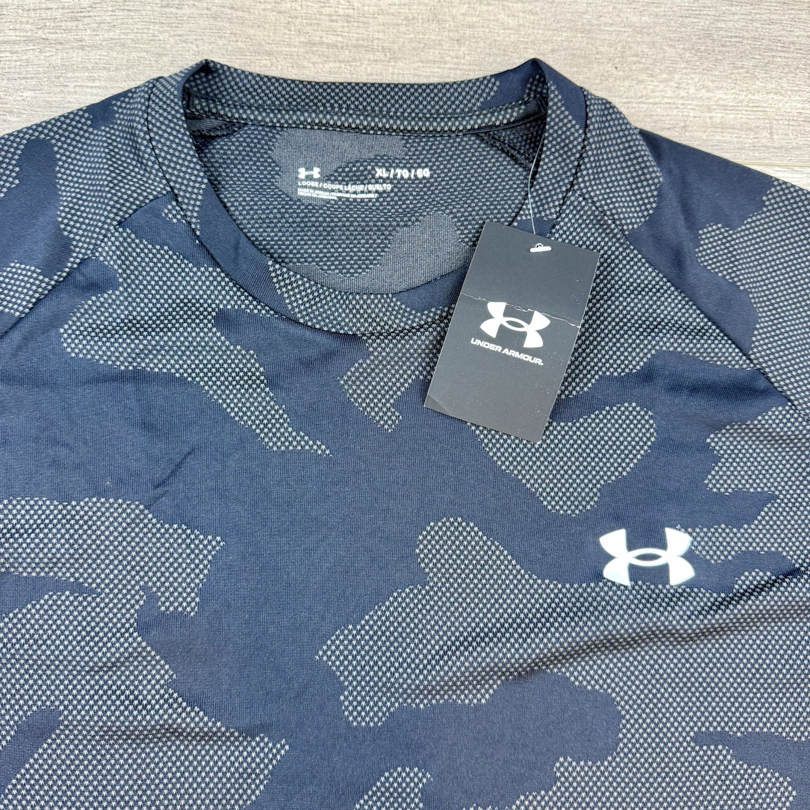 NWT Under Armour UA Velocity Jacquard Short Sleeve Shirt Men XL Black Camo Loose thumbnail 3