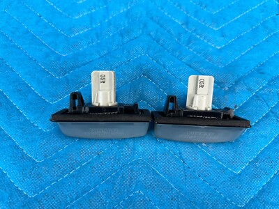 Buy OEM Nissan Altima Rogue Infiniti Jx35 Rear License Plate Light