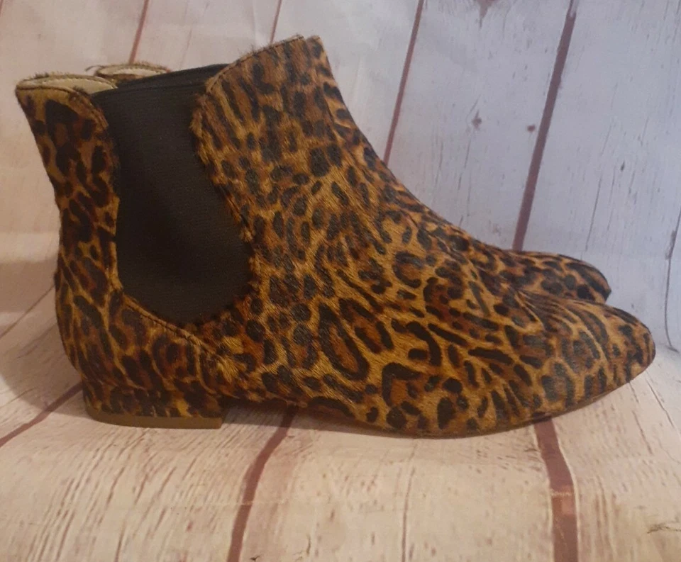 Botas Chelsea Enzo Angiolini "Meezzy" pelo de becerro leopardo talla 7,5 M precio de venta sugerido por el fabricante 209 USD Foto 4 de 4