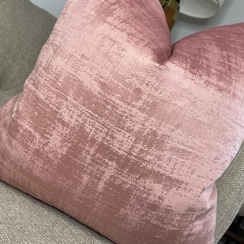 18" Cushion Cover Soft Touch Azurite Velvet iLiv Fabric Pink Decor