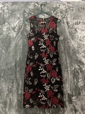 Calvin Klein Women’s Sleeveless Dress Size 6 With Liner