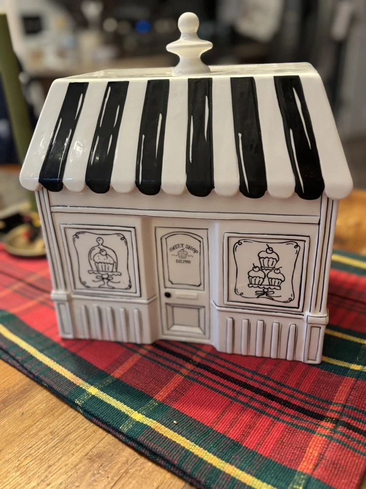 Tarro de galletas Bath & Body Works 2014 Sweet Shop blanco y negro excelente estado Foto 4 de 4